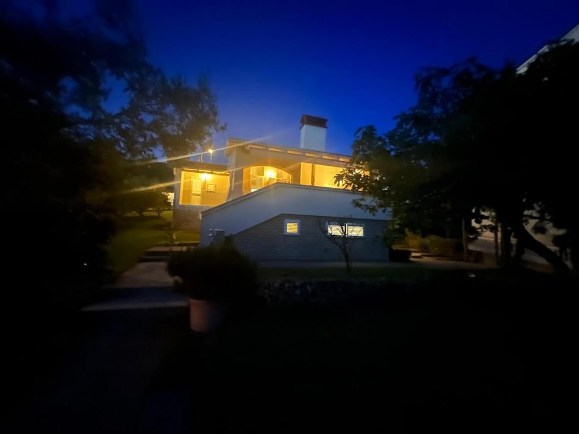 Vacation Family House On The Beach สตารา โนวัลยา ภายนอก รูปภาพ