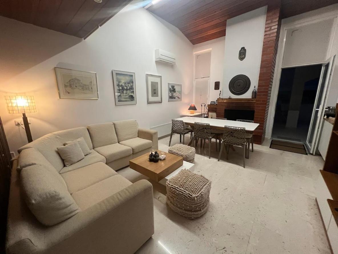 Vacation Family House On The Beach สตารา โนวัลยา ภายนอก รูปภาพ