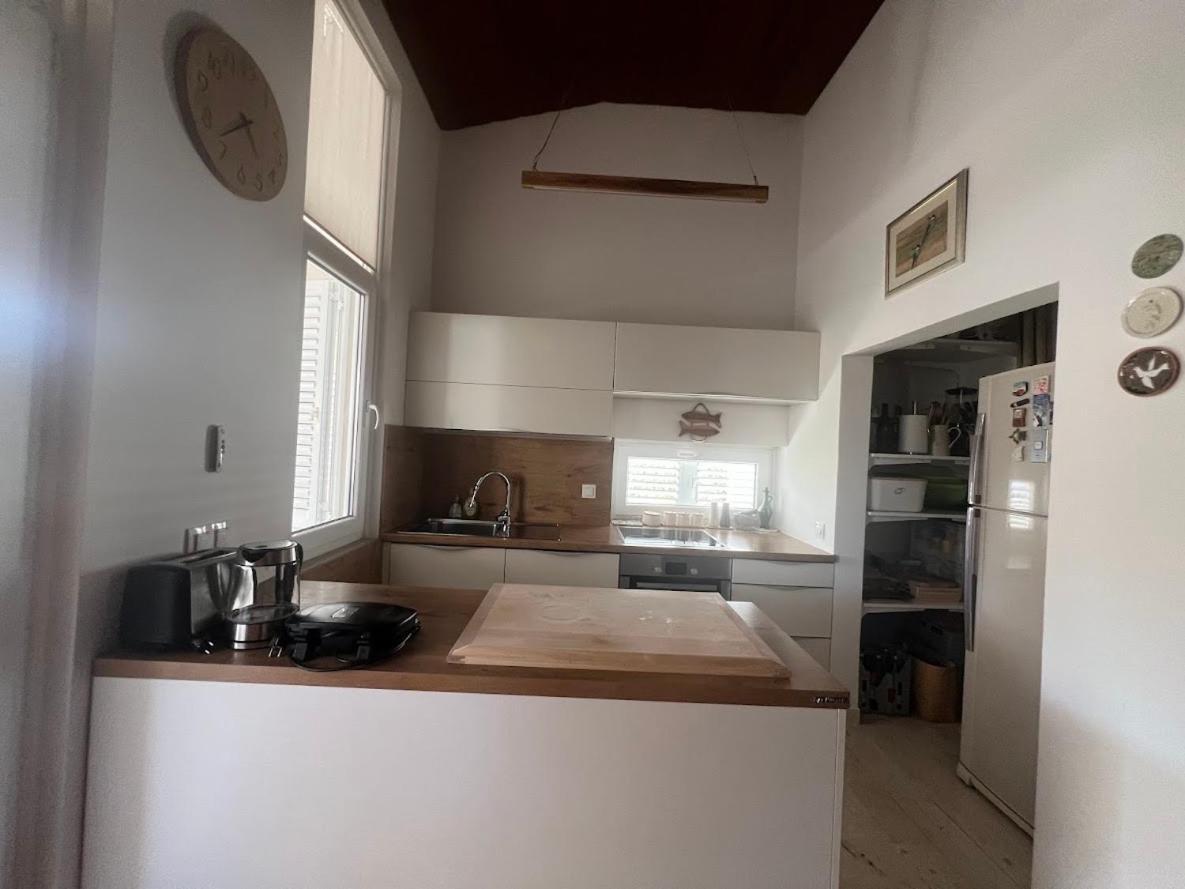 Vacation Family House On The Beach สตารา โนวัลยา ภายนอก รูปภาพ